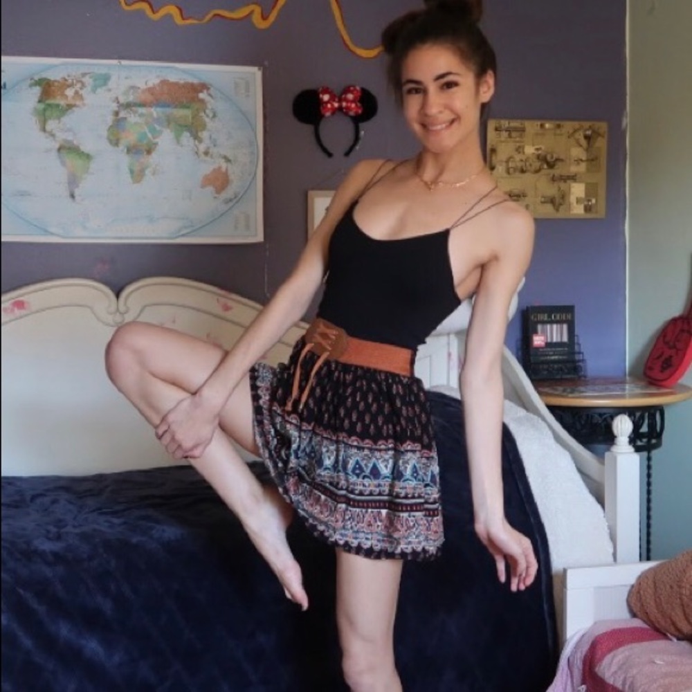 Patterned Skirt with Belt